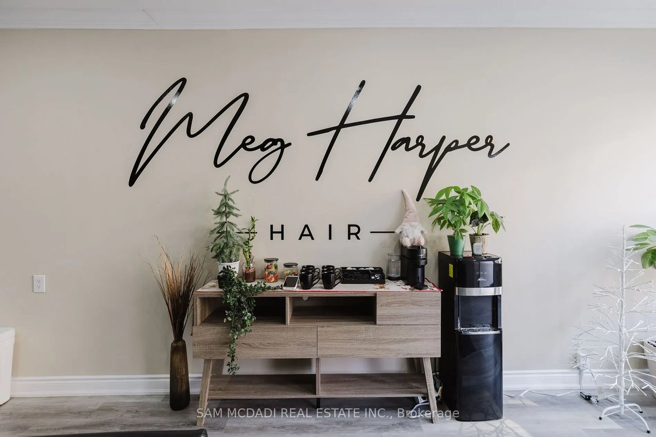 Single Office - 728 Main St E