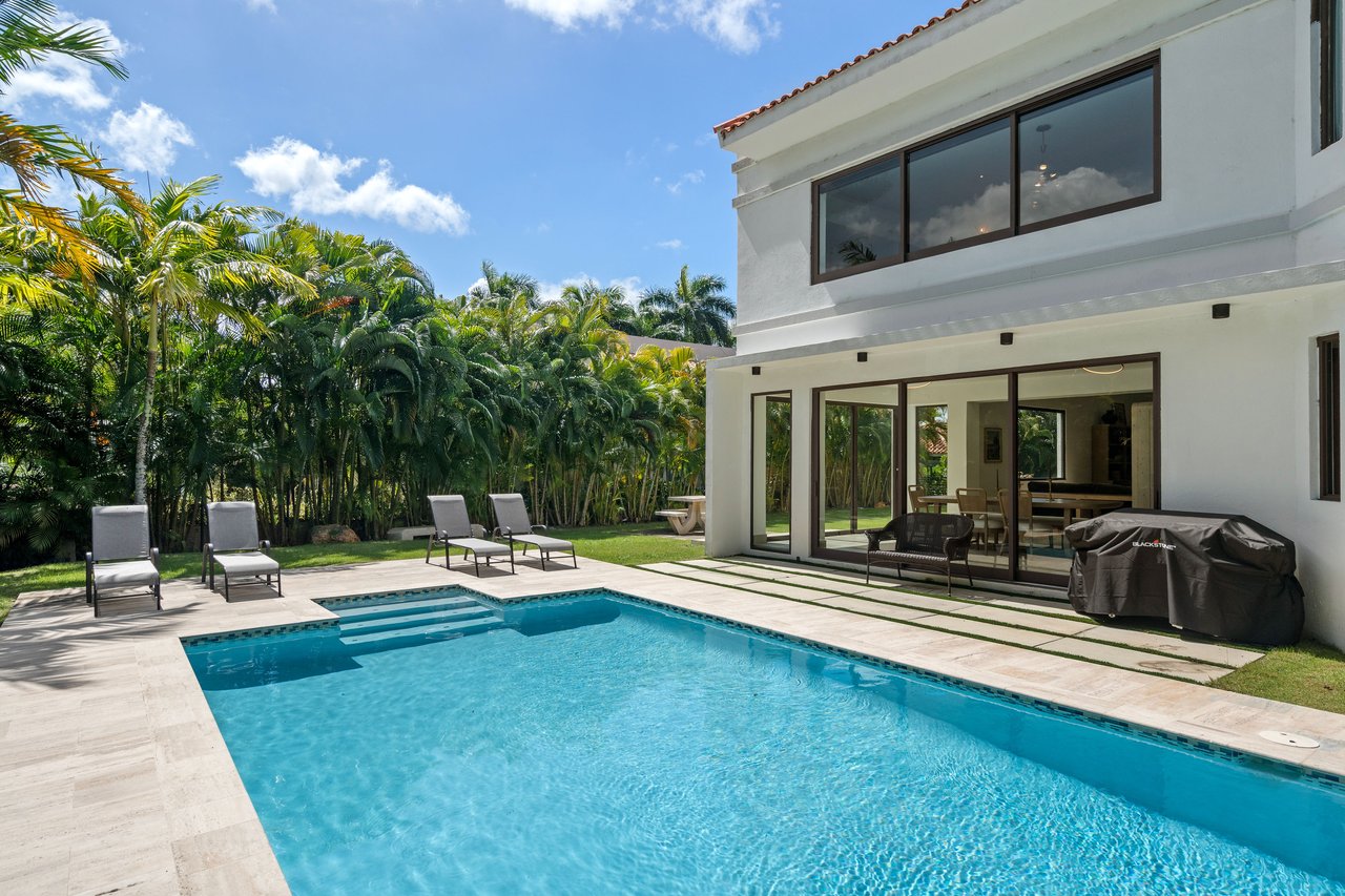 352 DORADO BEACH EAST