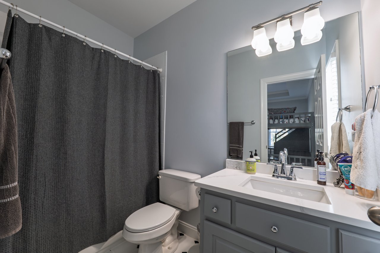 1425 Rolling Links Drive