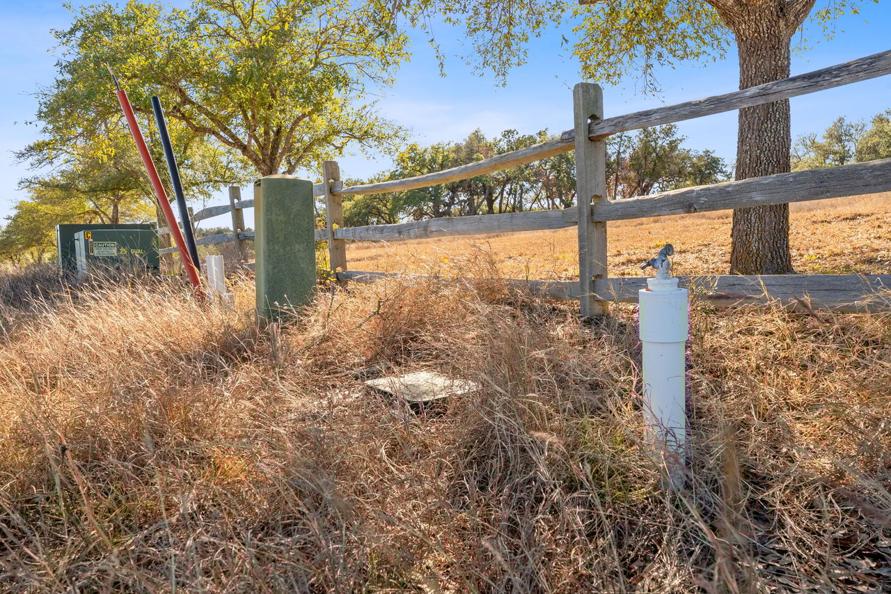 100 Dario Dr. Dripping Springs  Tx 78620