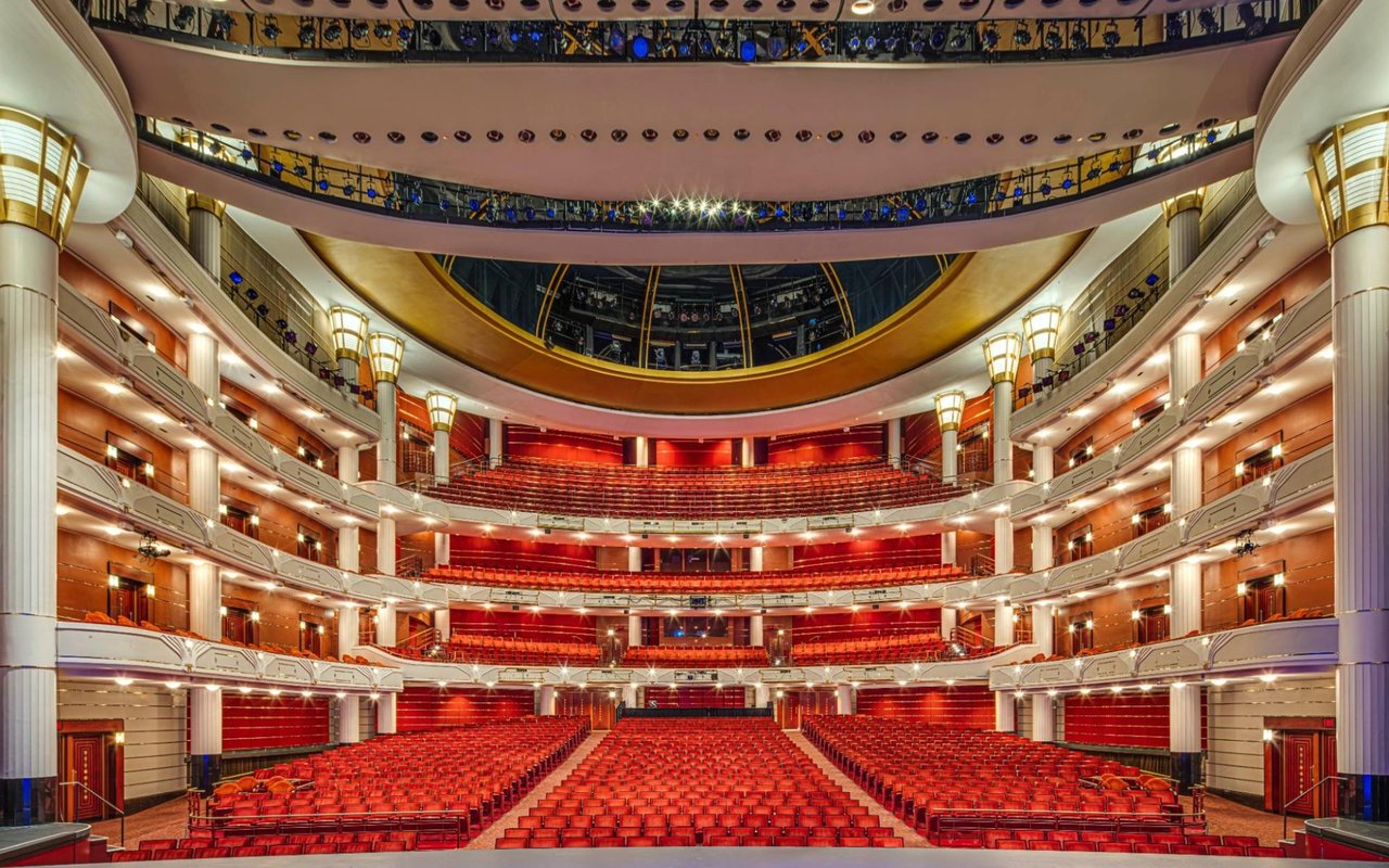 Spotlight on Concert Venues: Discover the Best Music Hubs in South Florida