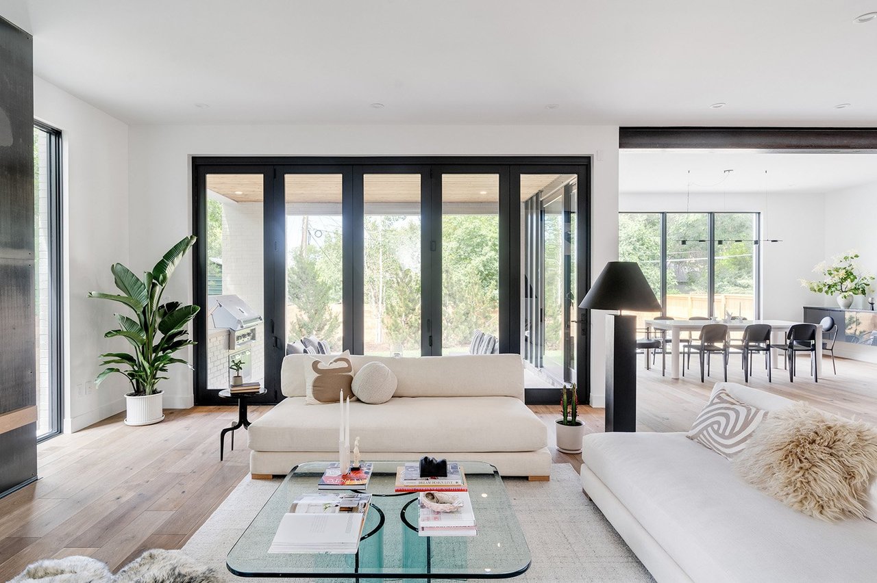  2565 S JACKSON STREET 