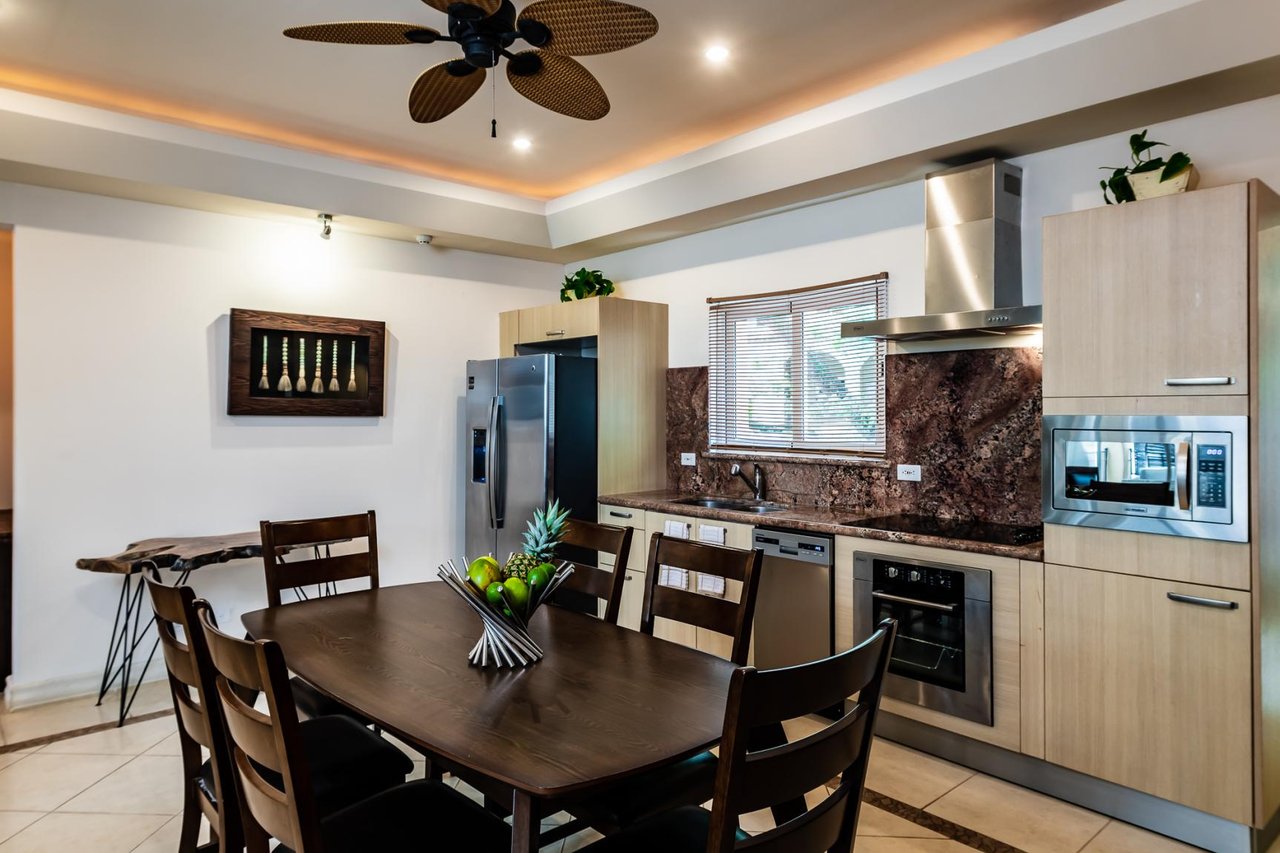 Bocaraca #4 | Luxury 3-Bedroom Condo Just Steps from the Beach!