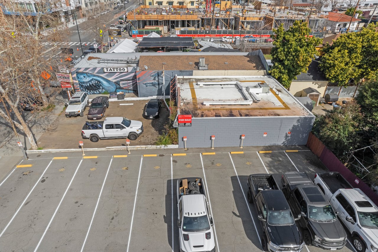 1,598 SF Retail Owner User Opportunity