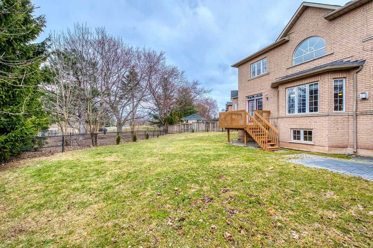 169 Spring Azure Cres