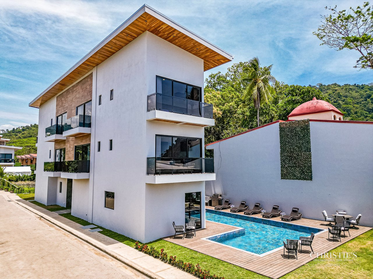 A Private Collection of Five Luxury Beachfront Villas - Rio Mar