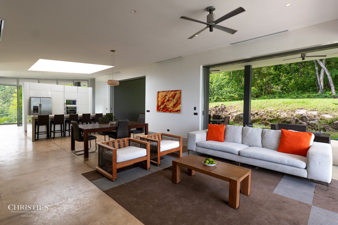 Contemporary Isla Tortuga View Home Steps from Playa Organos