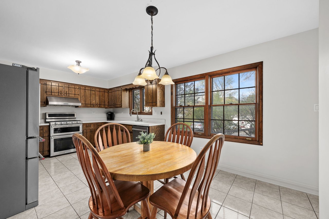 4821 Wallbank Ave, Downers Grove