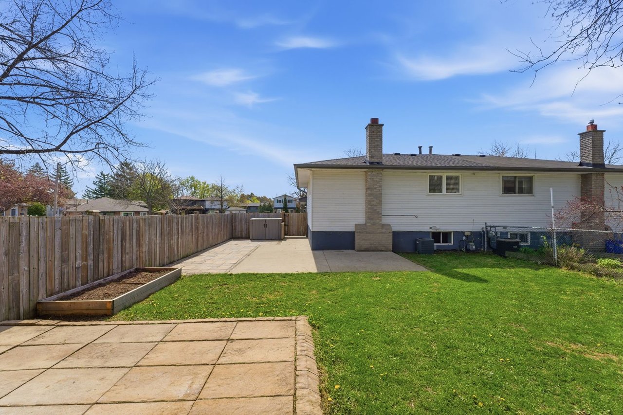 2362 Greenbank Tr
