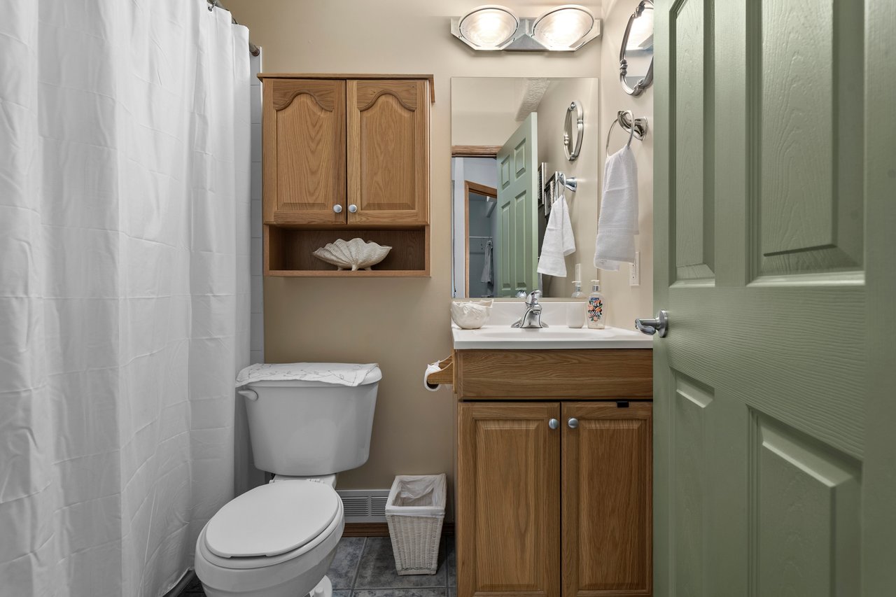 122 West Terrace Place