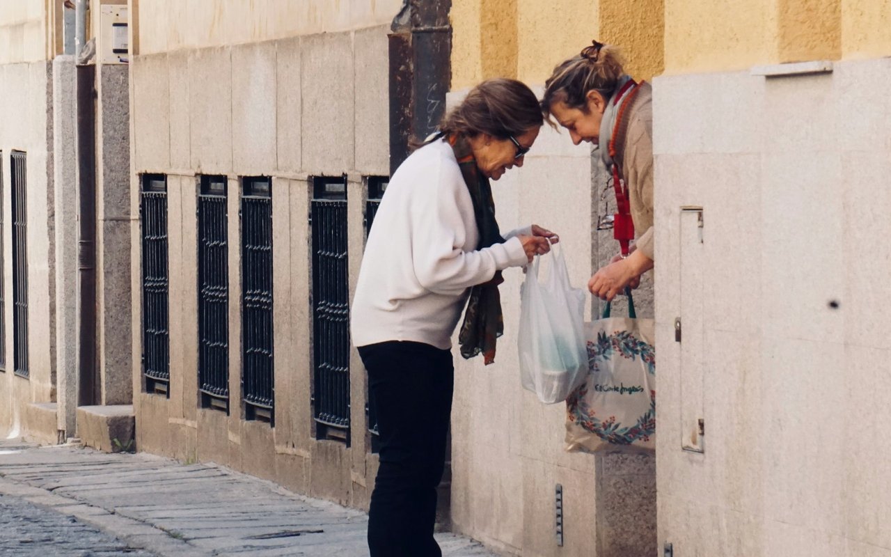 Tips for Moving to a New Community and Meeting Neighbors