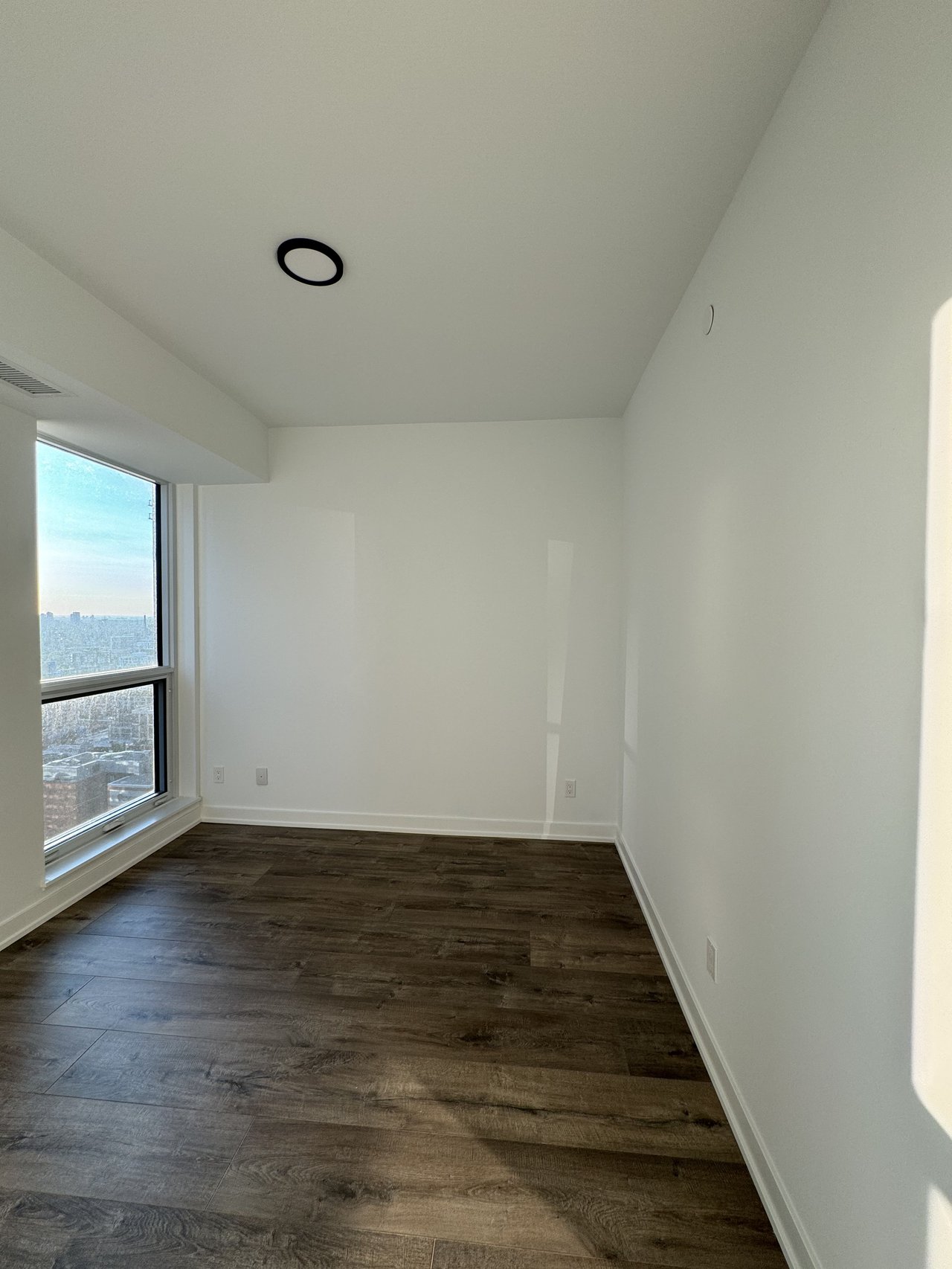 327 King Street W 3204, Toronto, ON