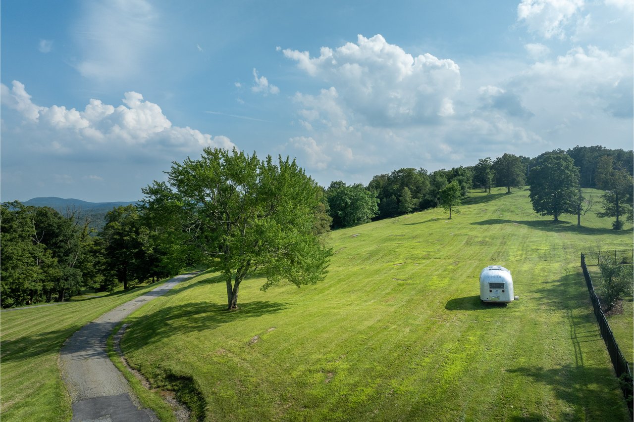 401 Woodmont Road