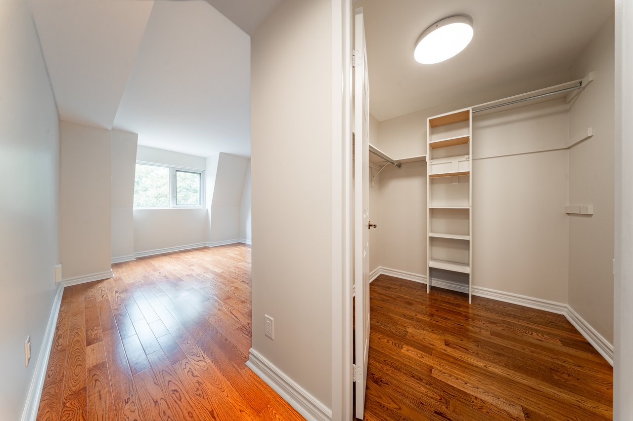 Leaside Living Simplified
