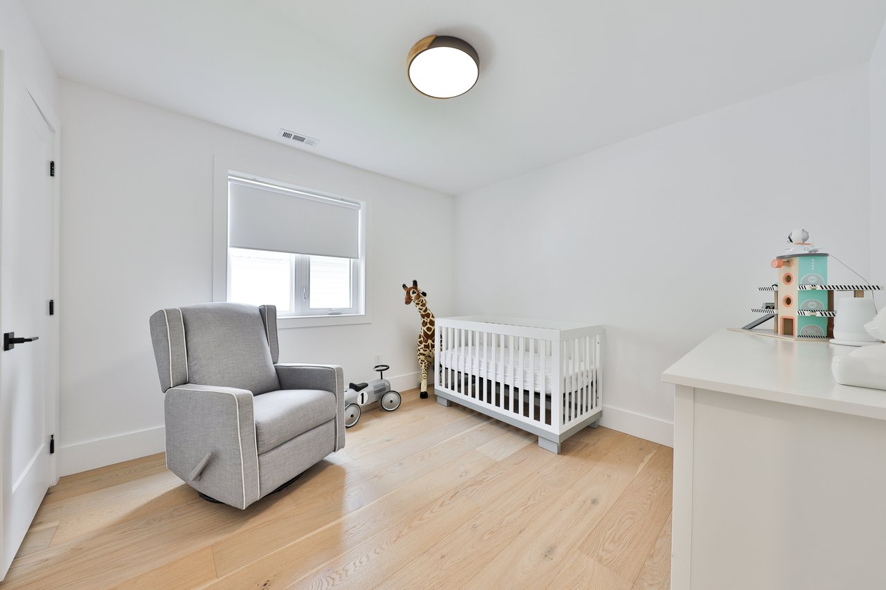 1506 Newlands Crescent, Burlington