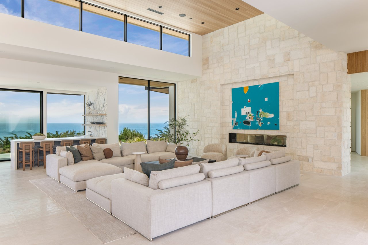 Ellice Street, Malibu