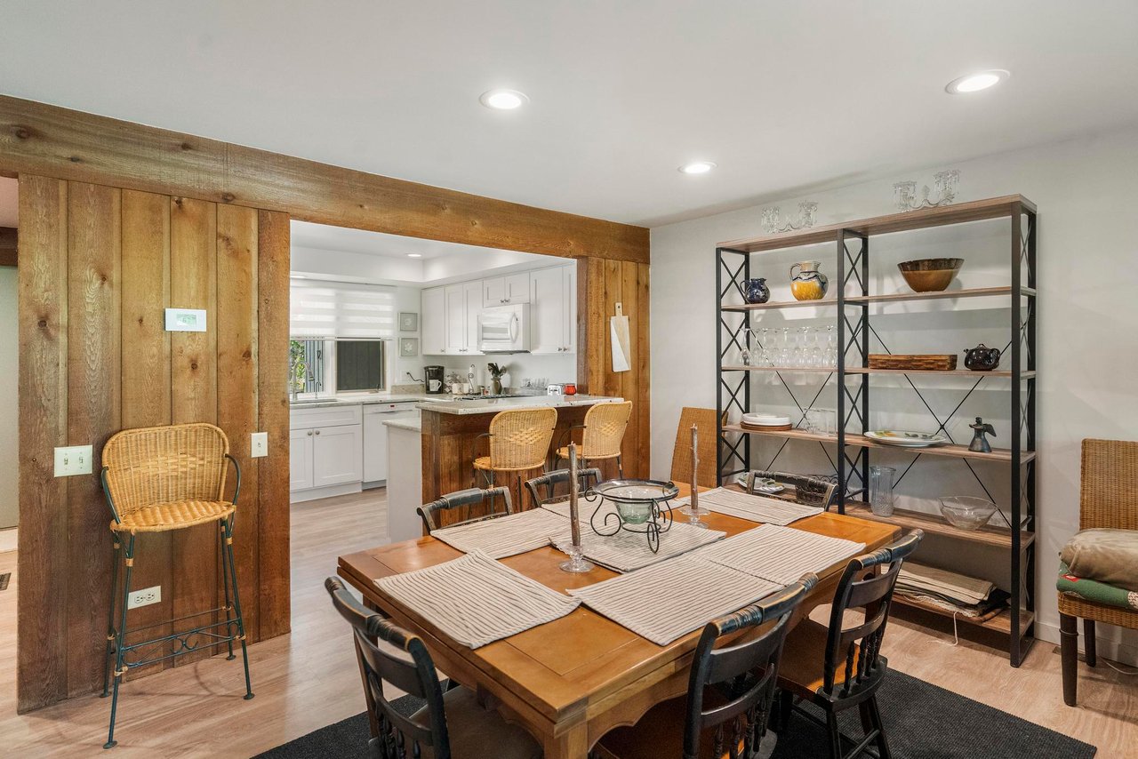 Wildwood Condo, Walloon Lake