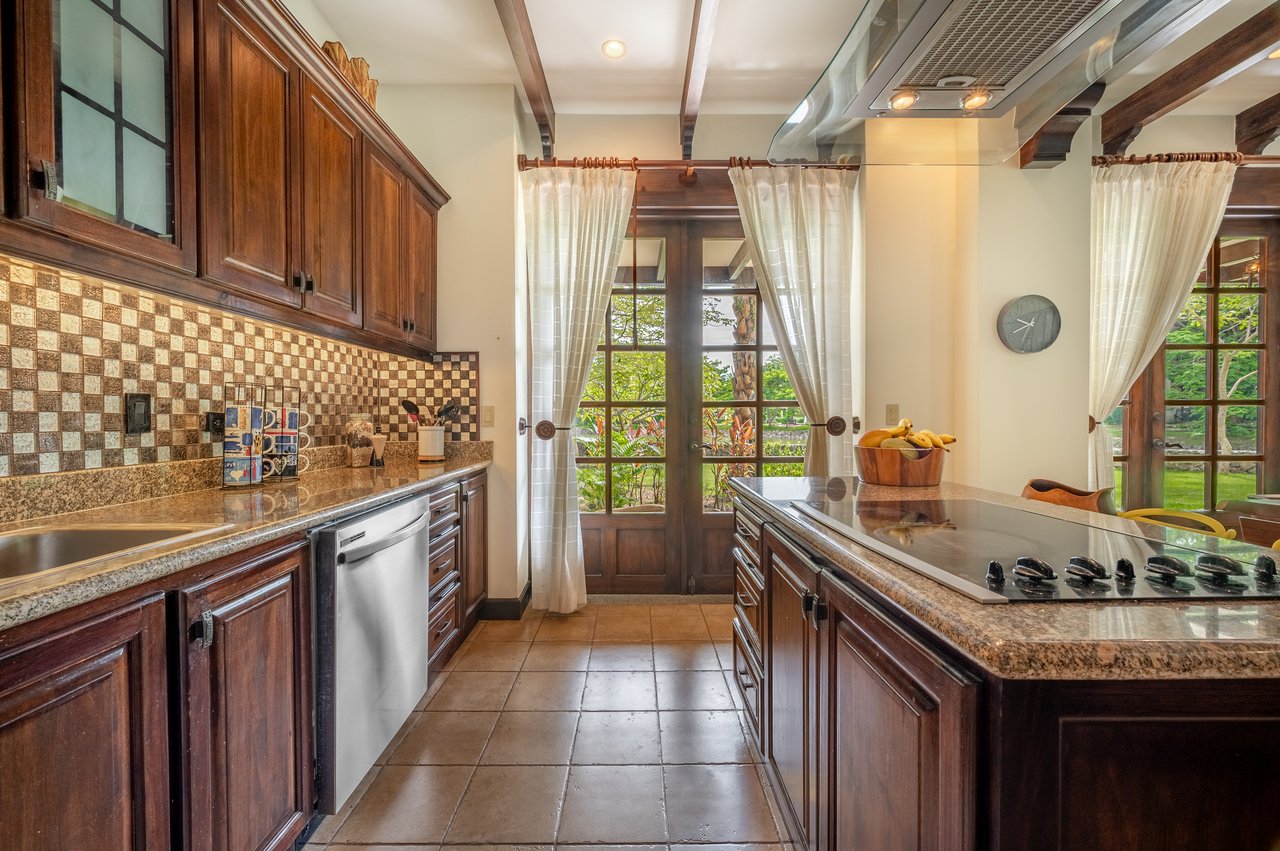 Lago de Palma Real 249 | Luxury 3-Bedroom Corner Condo with Panoramic Views in Hacienda Pinilla