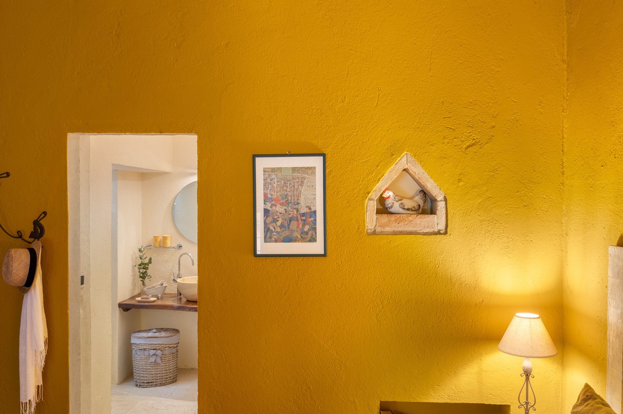 Renovated 18th Century Tuscan Home With Beautiful Hill Views