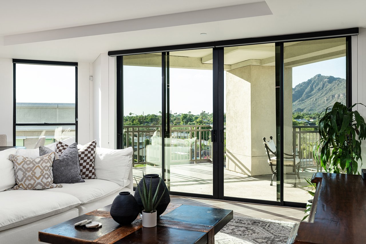 6803 E MAIN Street, 5511