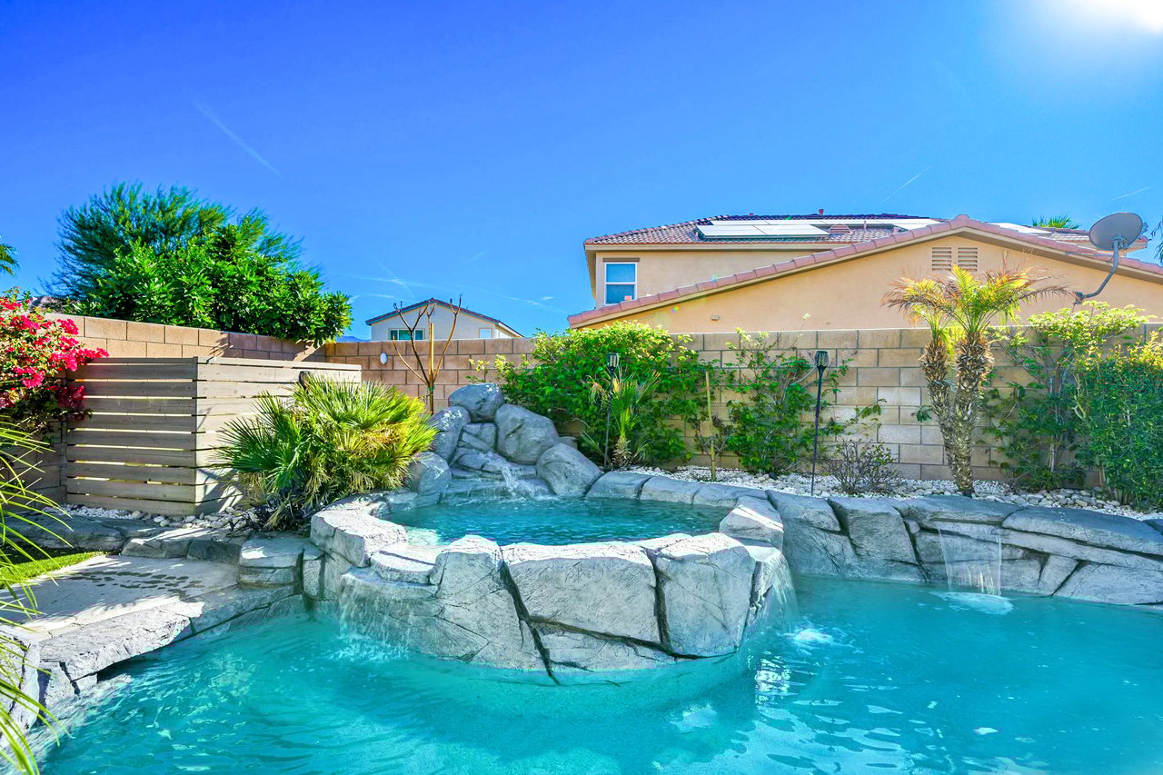 40432 Monza Court