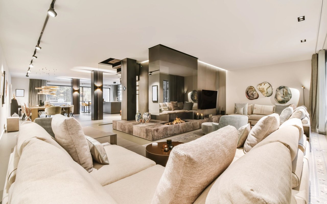 Is It Too Late to List My Home This Year?