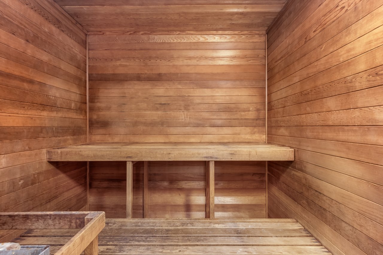 2040 Nuuanu Avenue, Unit 1203