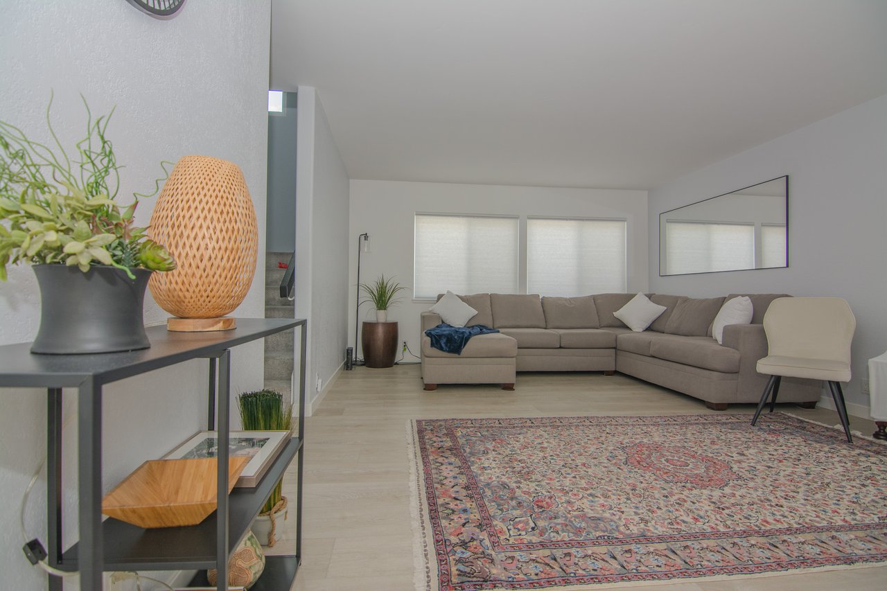 21865 Jinetes, Mission Viejo, CA 92691