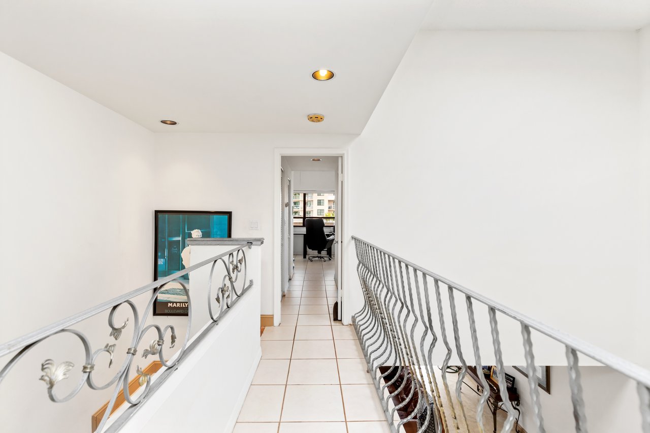 214 Poinciana Dr Sunny Isles