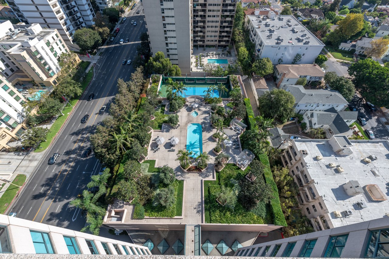 10490 Wilshire Blvd #1705