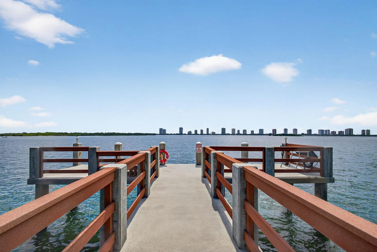 100 Paradise Harbour Boulevard #204