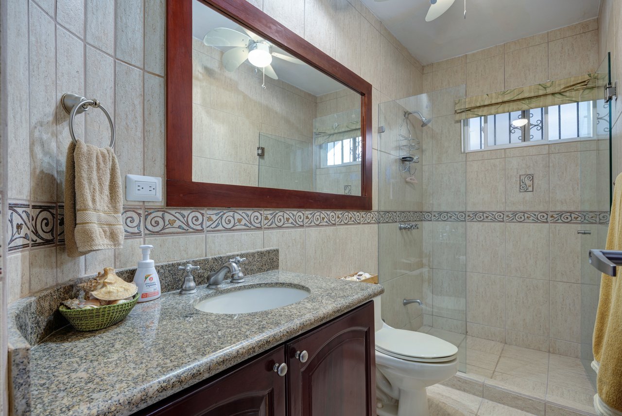 Beachfront El Destino #1A