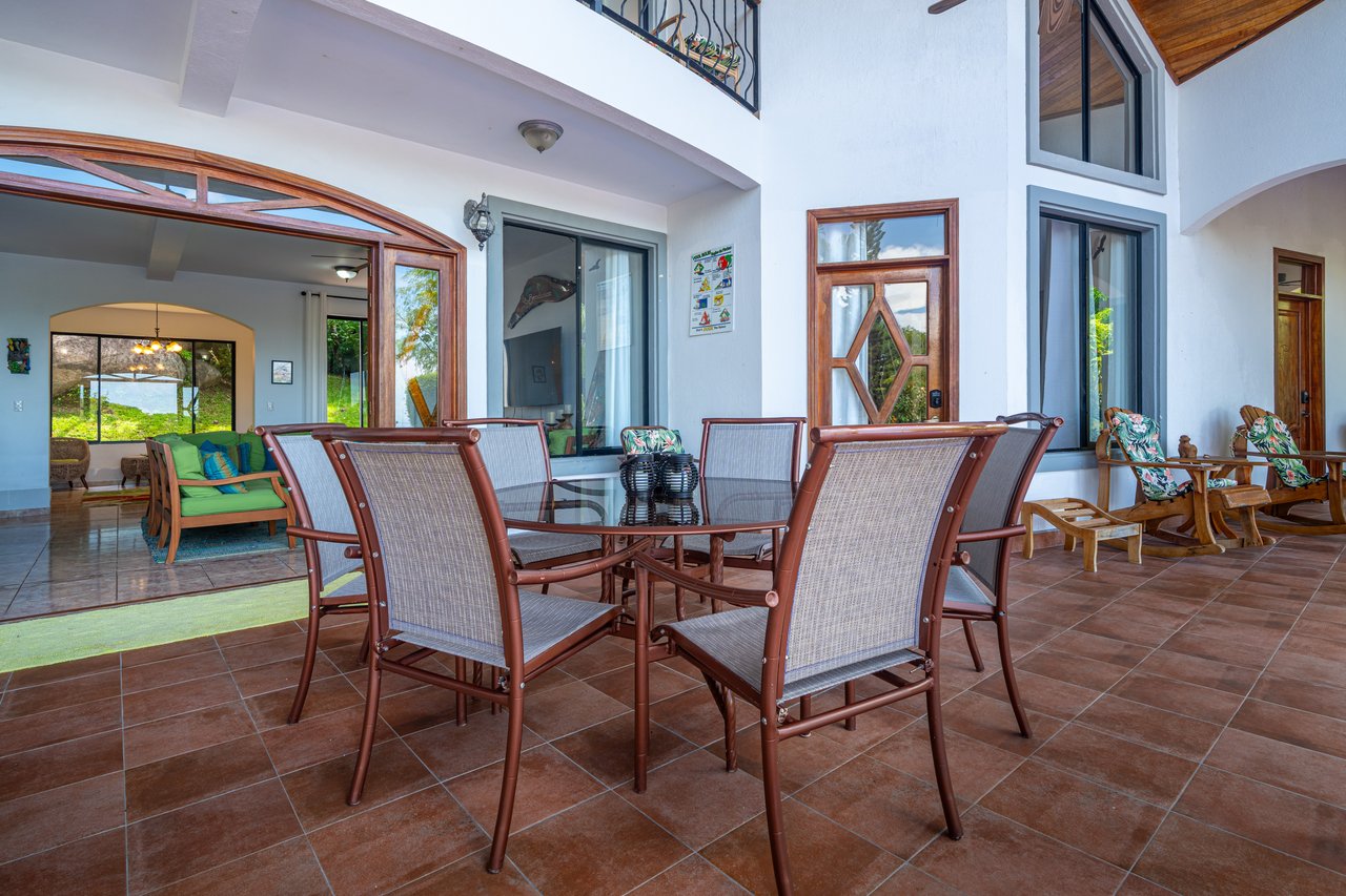 Casa La Bendición, Private Jungle Retreat with Ocean View
