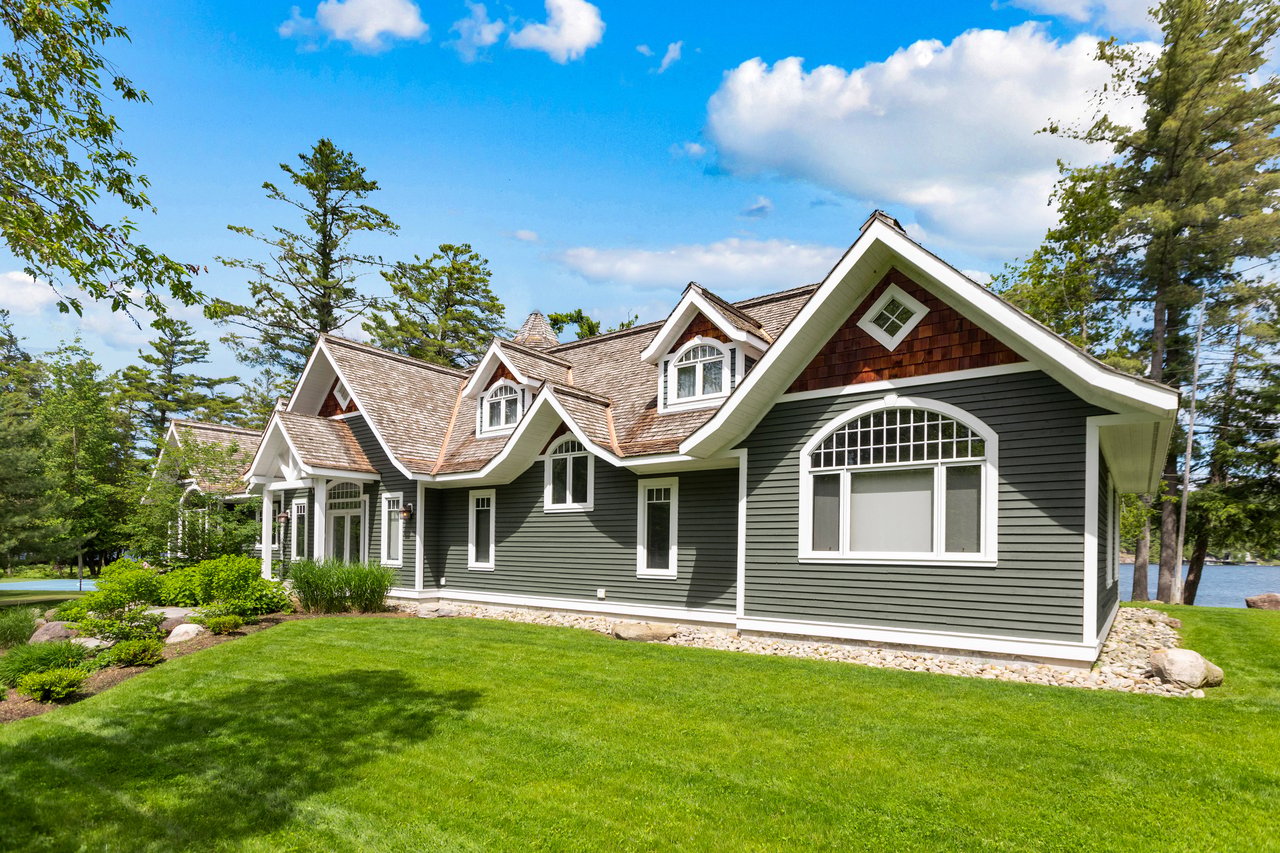 Rosseau Road 1