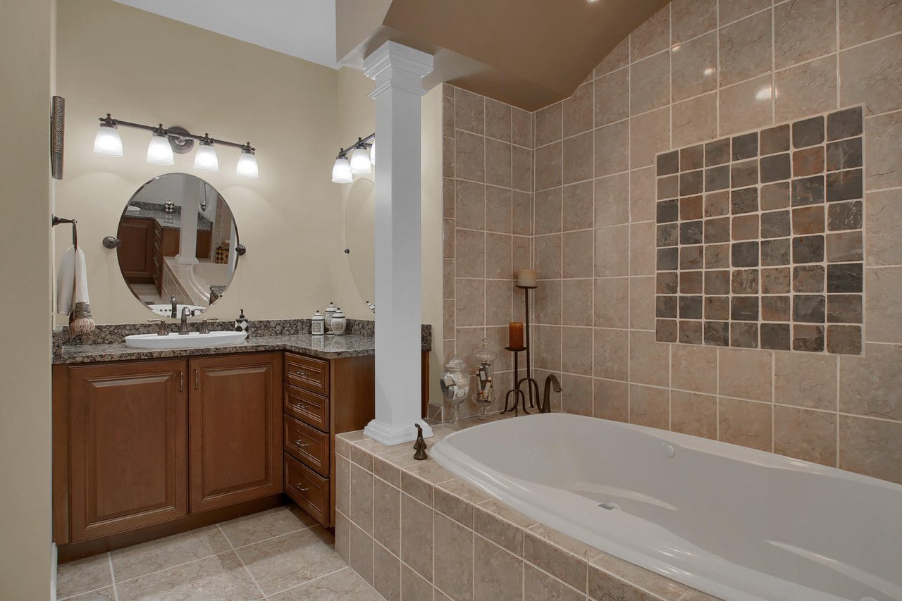 600 Gerries Way, 63049