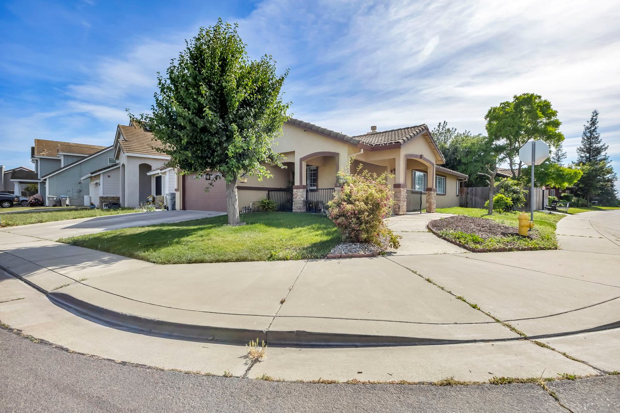 990 Garcia Drive