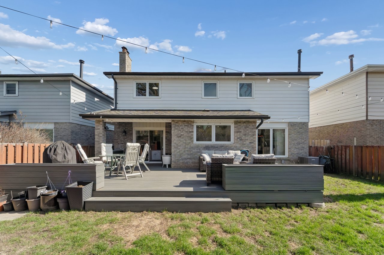 1156 Gloucester Square