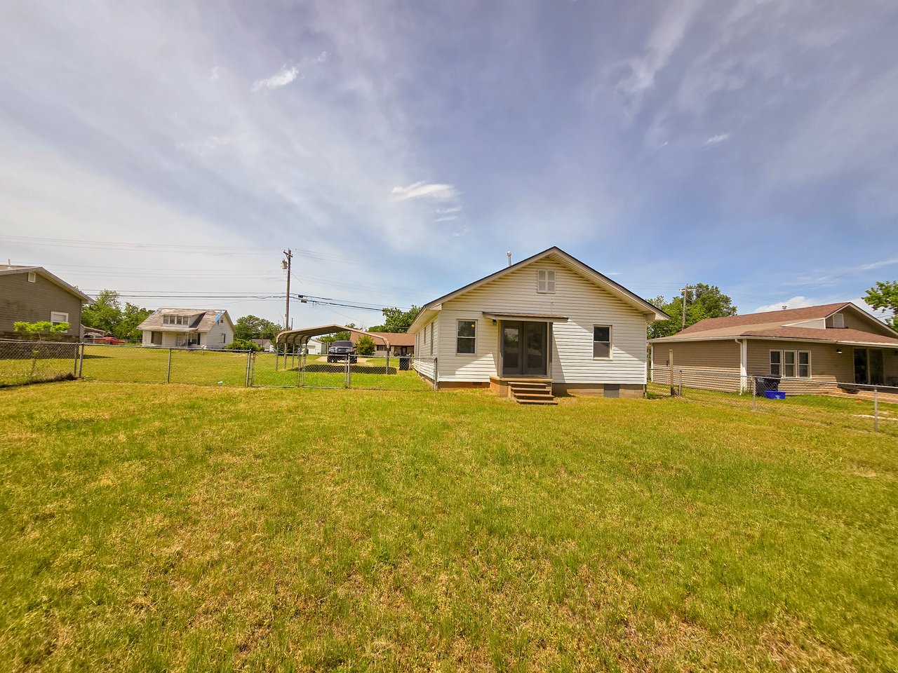 3313 N Union