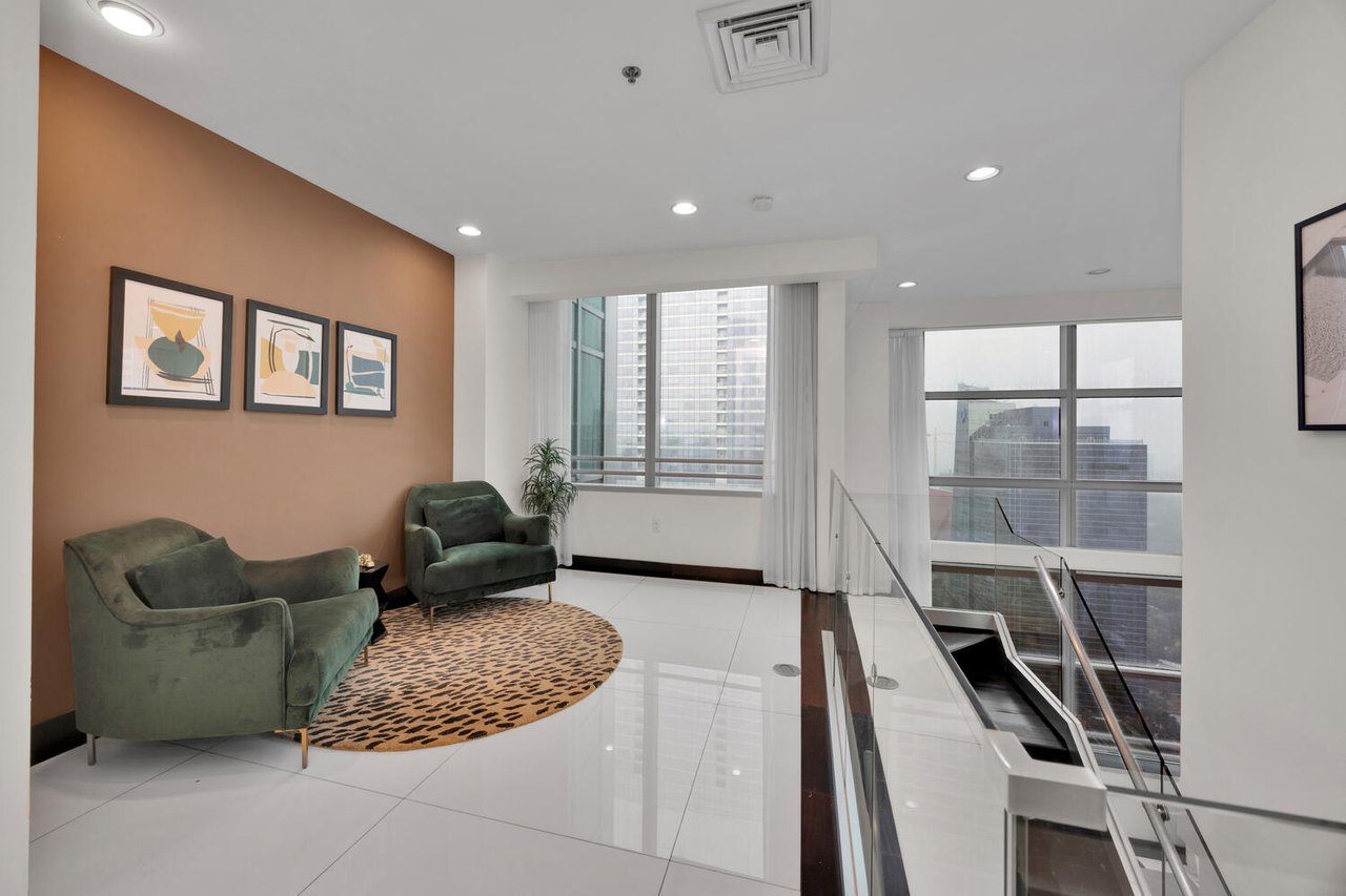 Luxury Penthouse for Lease in Brickell