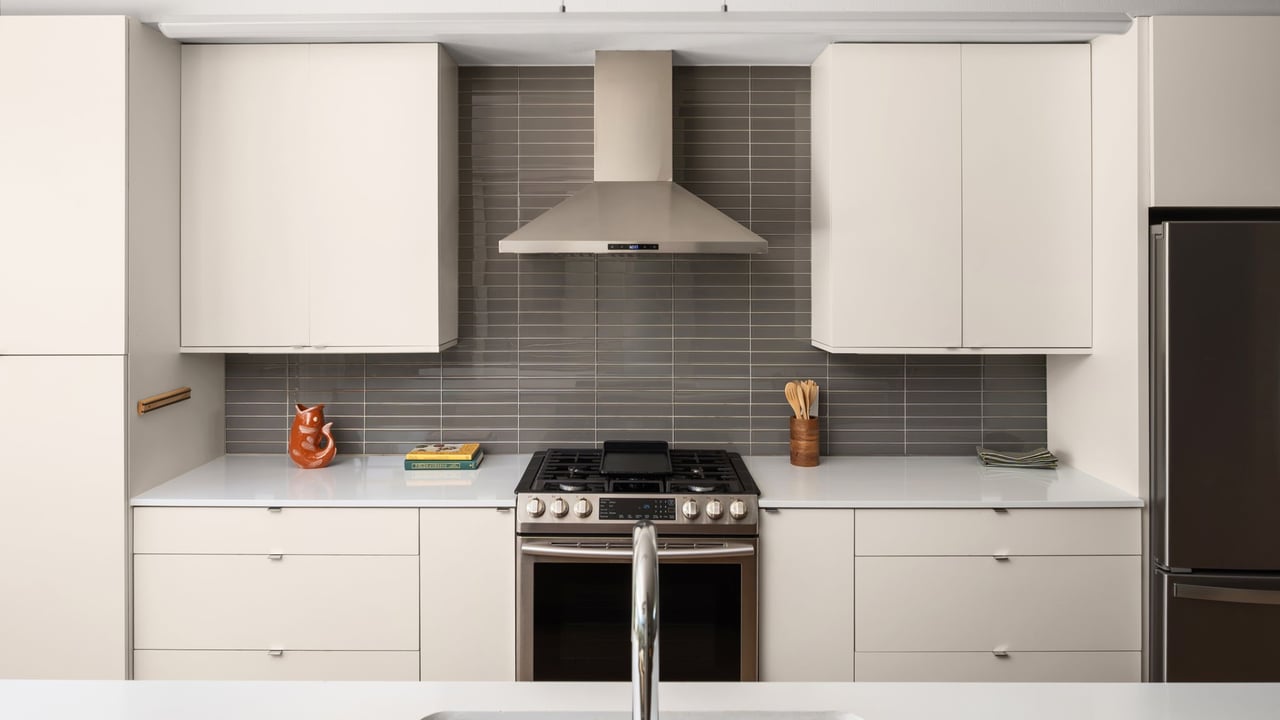 5605 Sunshine Dr #11