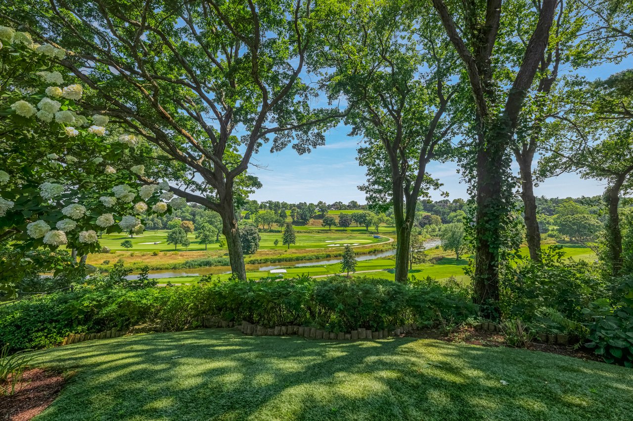 1000 Mississauga Heights Dr