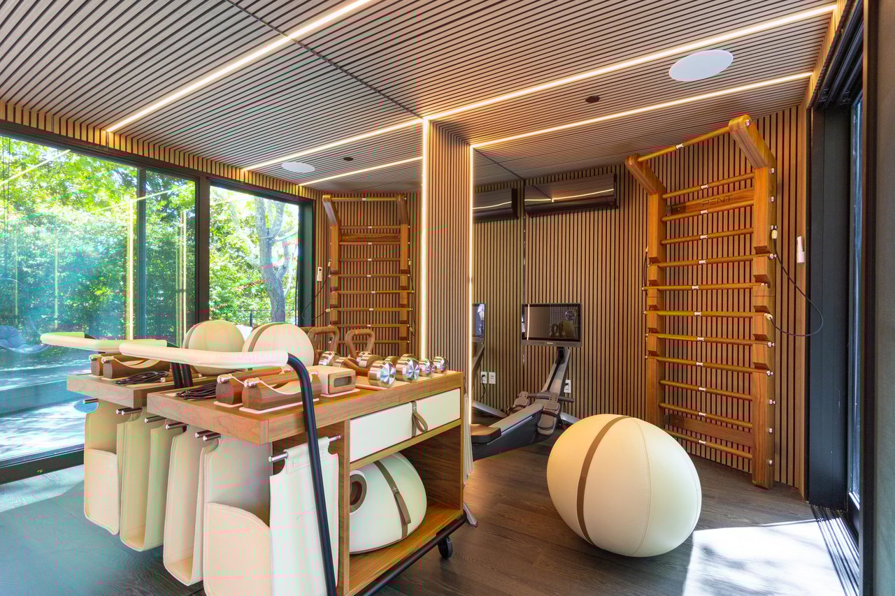 Stylish and Chic - Completed in 2024