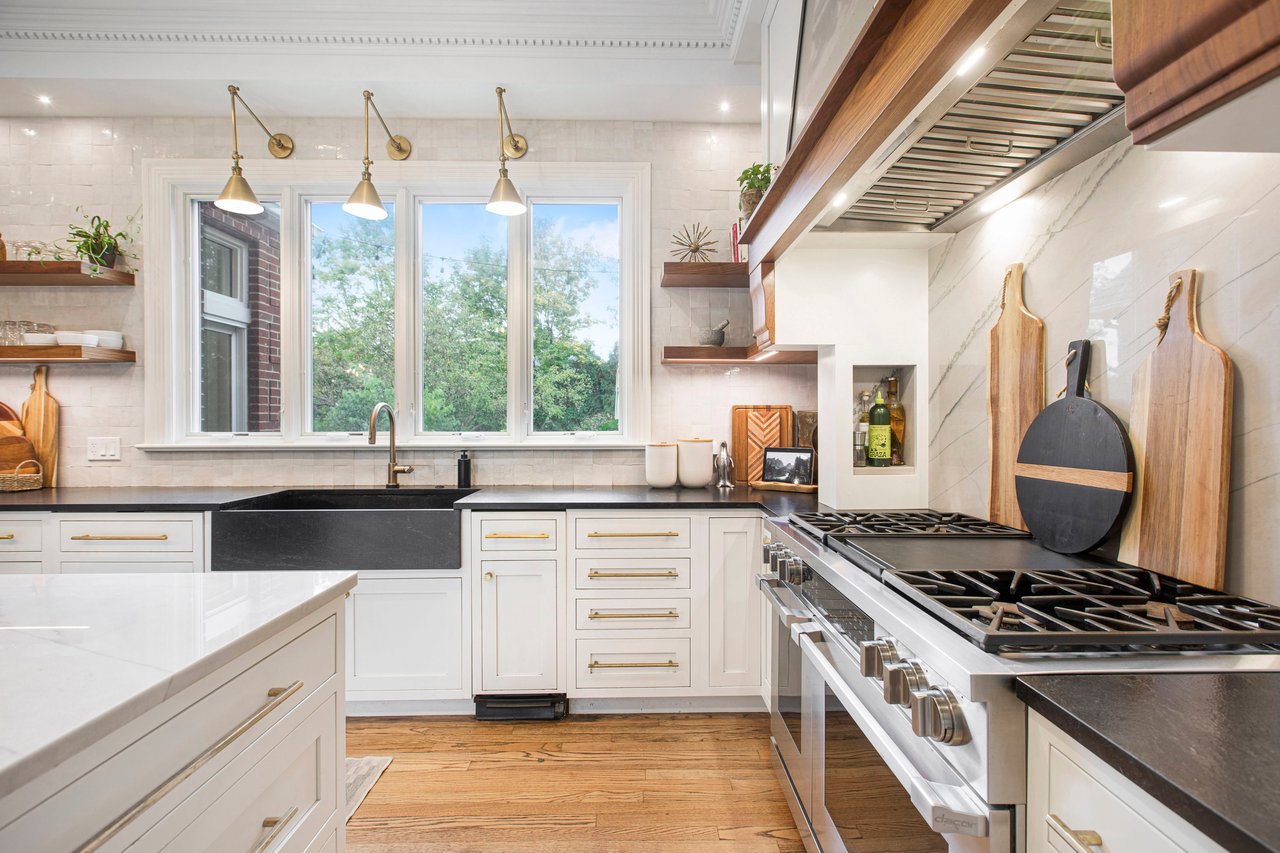 510 Broadsmoore Drive