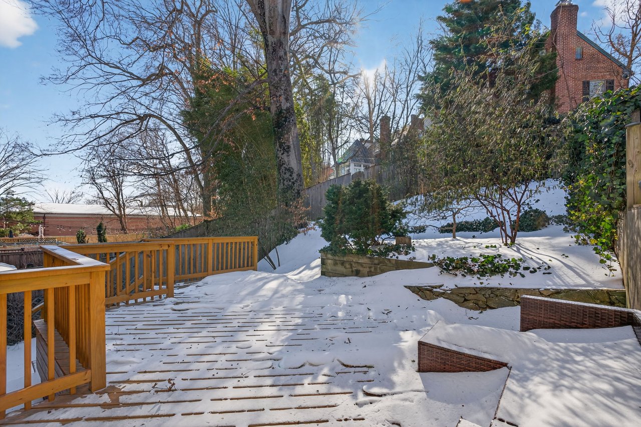 3646 Alton Pl NW - North Cleveland Park