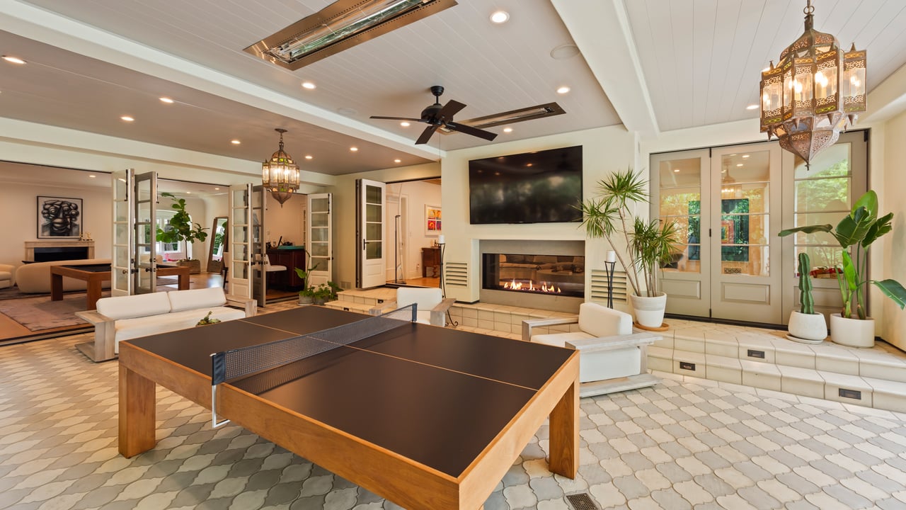 722 N Rexford Dr, Beverly Hills