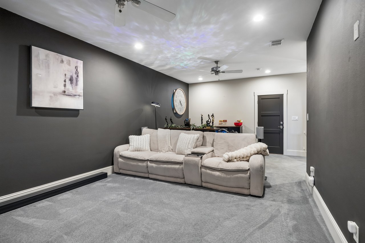 317 Knights Trail