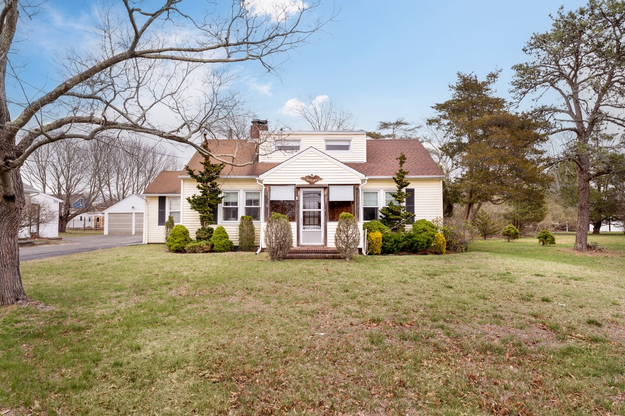 12 Bishop Avenue