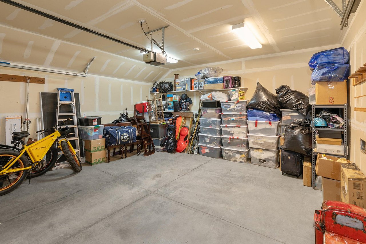 105 Polecat Ln