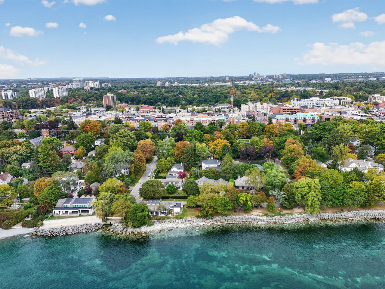 211-221 Robinson Street, Oakville