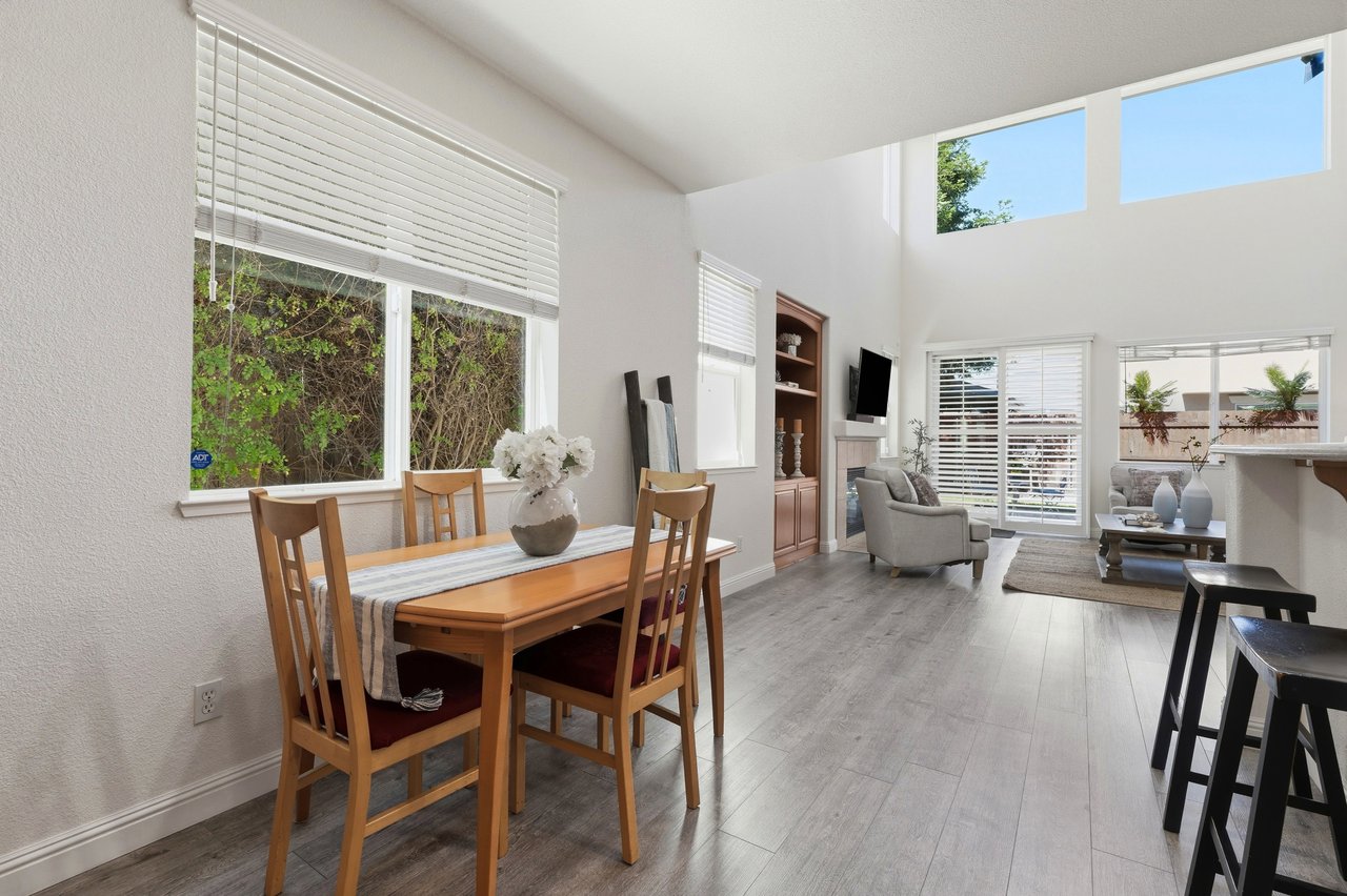 15 Vitruvius Court, Oakley